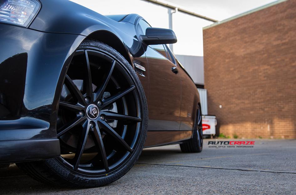 HOLDEN-COMMODORE-CONCAVE-MATTE-BLACK